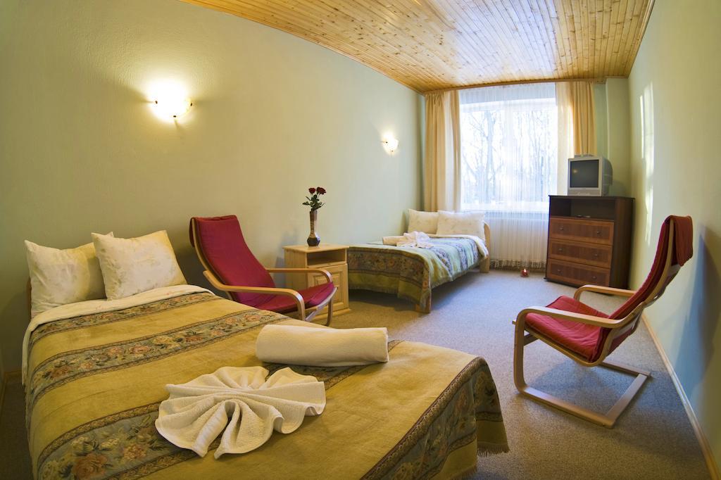 Oberig Hotel Morshyn Kamer foto