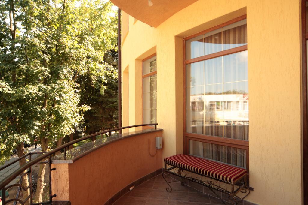 Oberig Hotel Morshyn Kamer foto