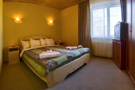 Oberig Hotel Morshyn Buitenkant foto